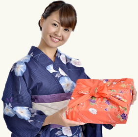 מתנה יפנית (למצולמת אין קשר בשיער)